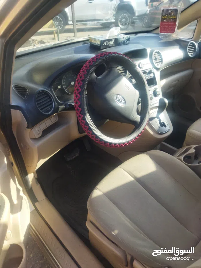 كيا كارينز Standard 2007