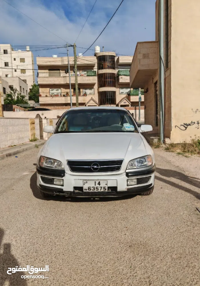 أوبل ‏اوميجا ‏2000