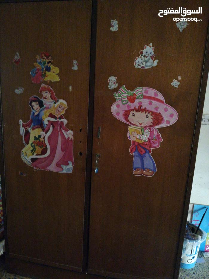 Buy Used Cabinets Cupboards With High Quality Specs 112644289