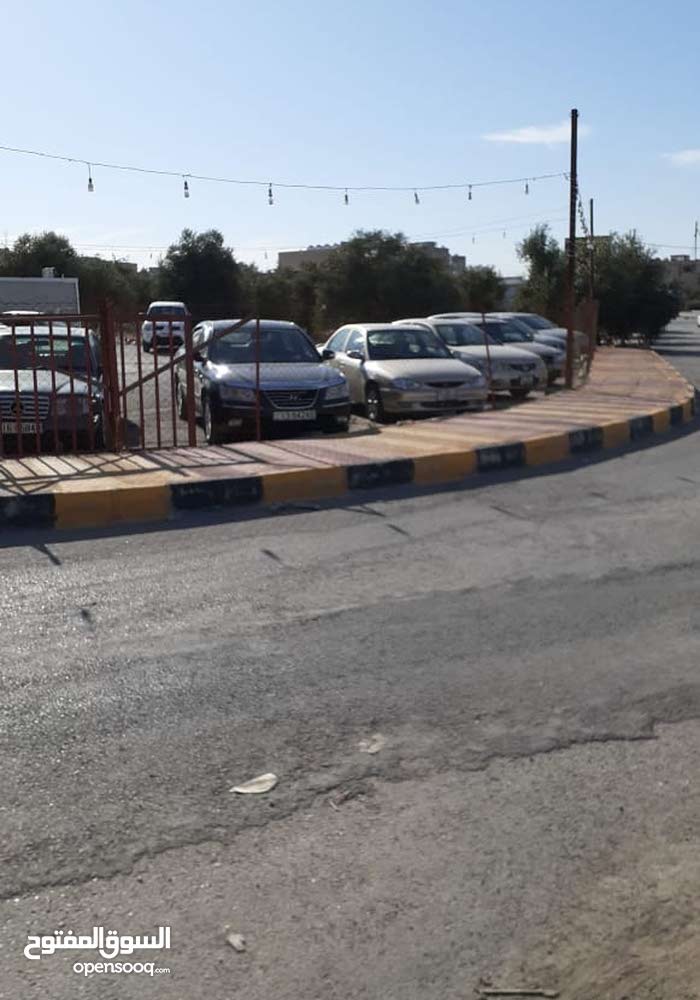 مطلوب شغيل لمعرض سيارات في اربد ش القدس بجانب مدرسه عين جالوت