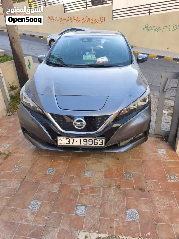 نيسان ‏ليف ‏SV ‏2019