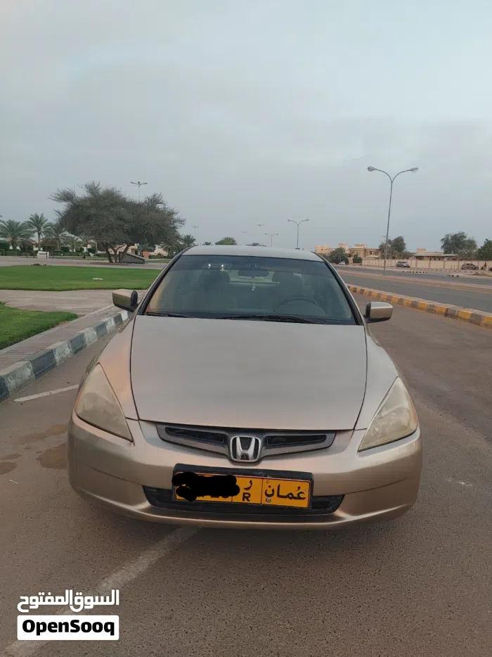 هوندا اكورد DX 2004