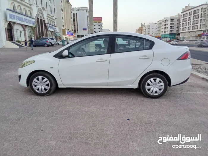 مازدا ‏2 ‏Standard ‏2011