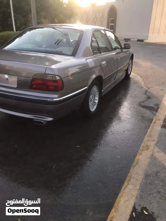 بي ام دبليو ‏الفئة 7 ‏730 ‏1995