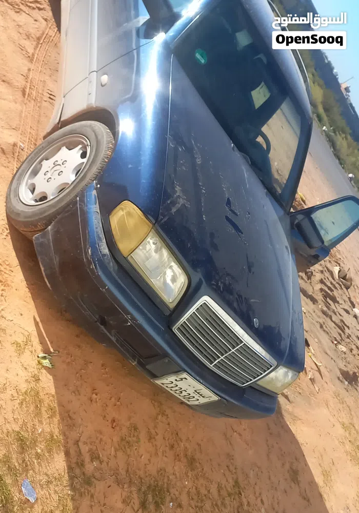 مرسيدس بنز ‏الفئة-C ‏C 200 ‏1998