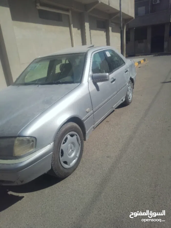 مرسيدس بنز ‏الفئة-C ‏C 180 ‏2000